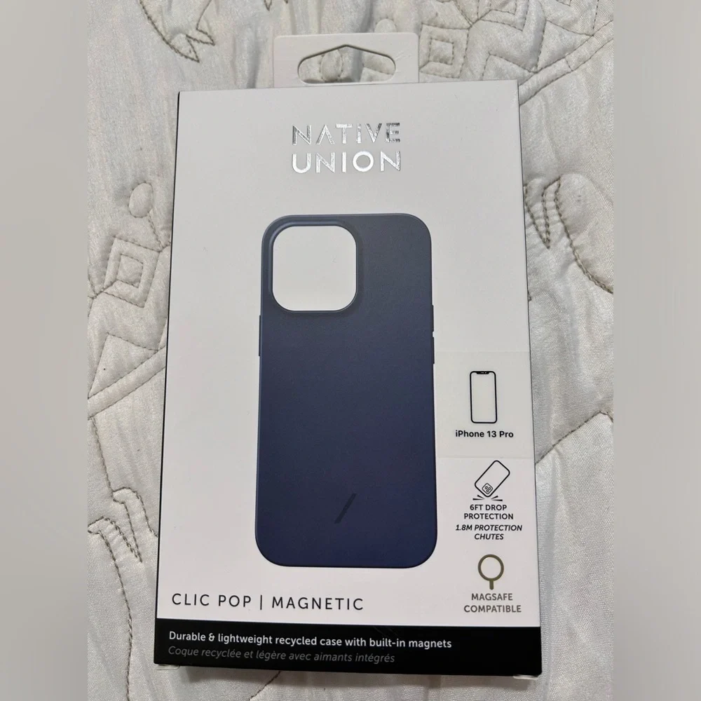 Native Union clic pop magnetic phone case NWOT